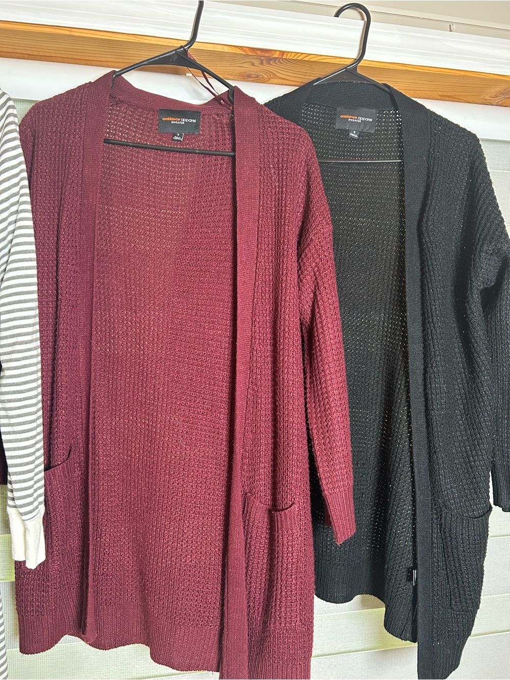 4 Cardigans - small - Picture 3 of 3